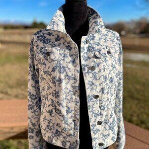 Long Sleeve Denim Jacket 💙